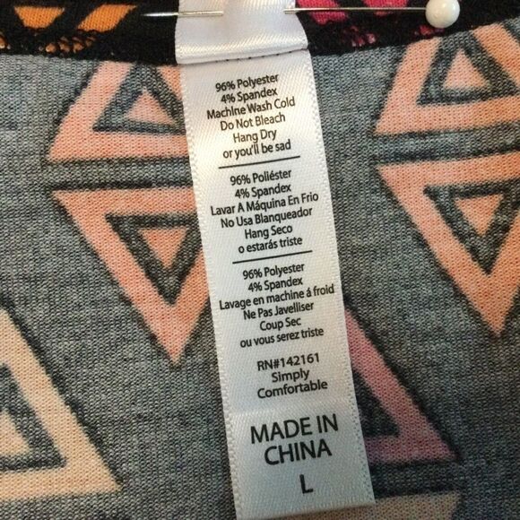 NWOT. LuLaRoe Women’s Size Large S/S Long Tee - Picture 6 of 6